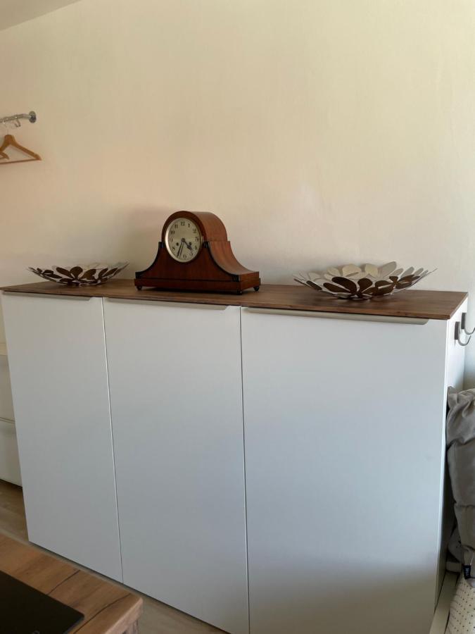 De Luxe Apartment, Wifi, Tv 65" Praga Esterno foto
