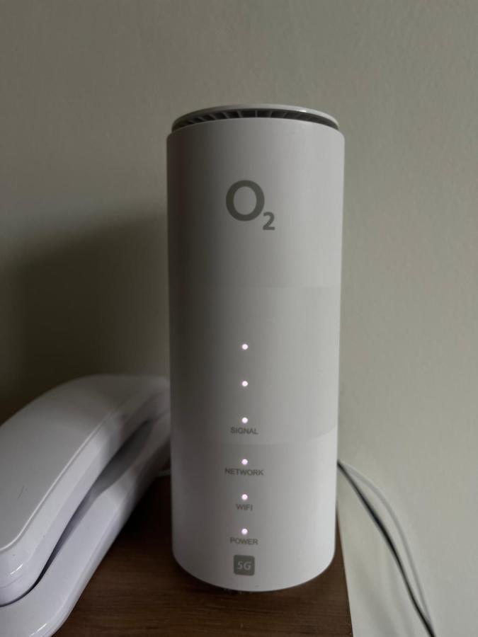 De Luxe Apartment, Wifi, Tv 65" Praga Esterno foto
